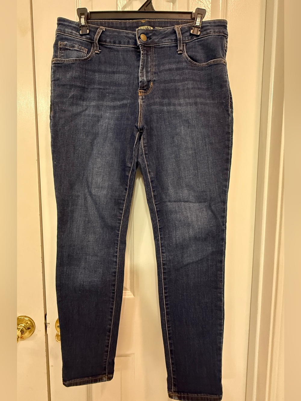 Old Navy Rockstar Super Skinny